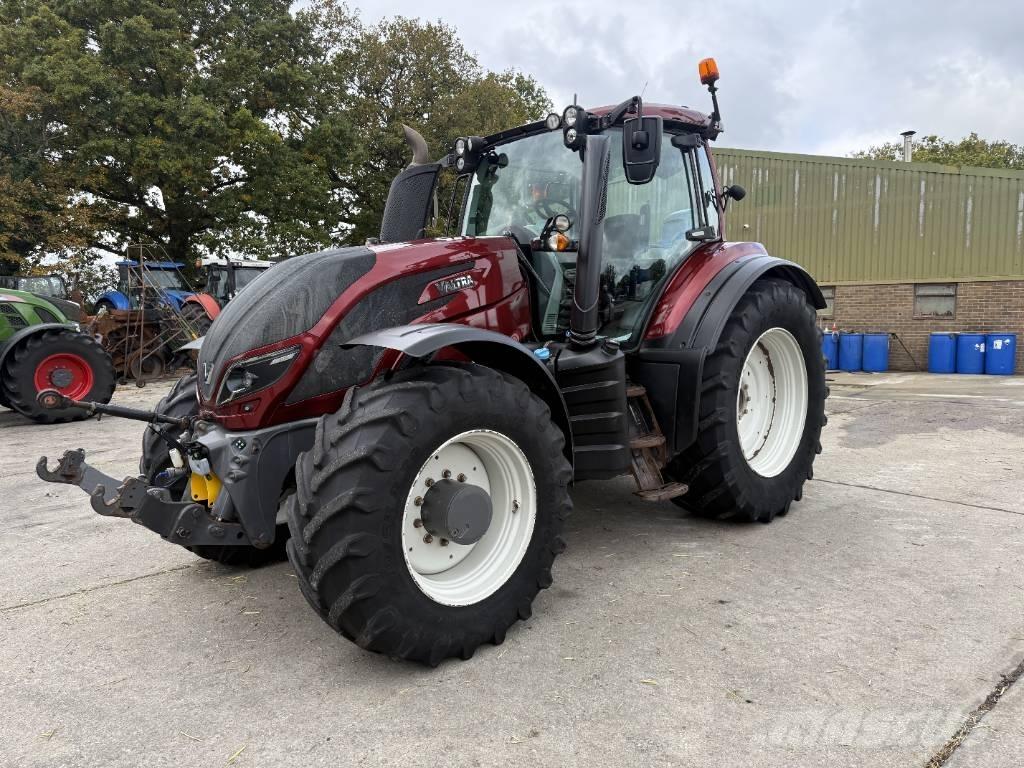 Valtra T174 Versu Ciągniki rolnicze