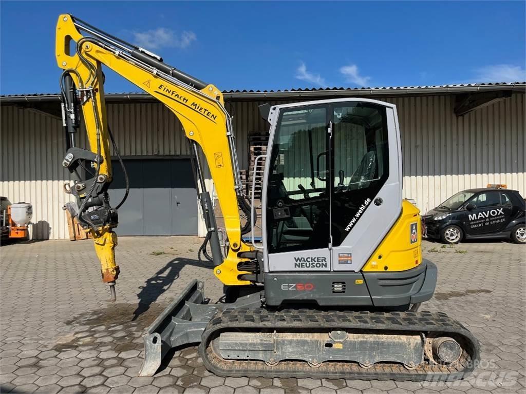 Neuson EZ50 Minikoparki