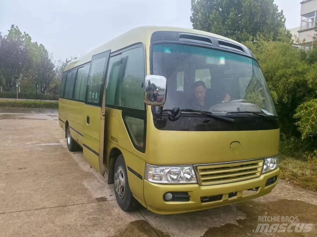 Toyota Coaster Autobusy międzymiastowe