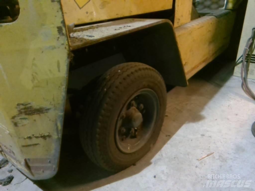 Toyota 2TG10 Wózki widłowe samochodowe ciągnące