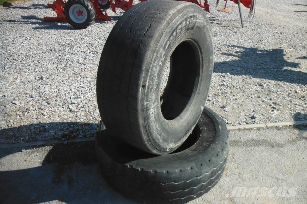 Michelin 385/65R22.5 Opony, koła i felgi