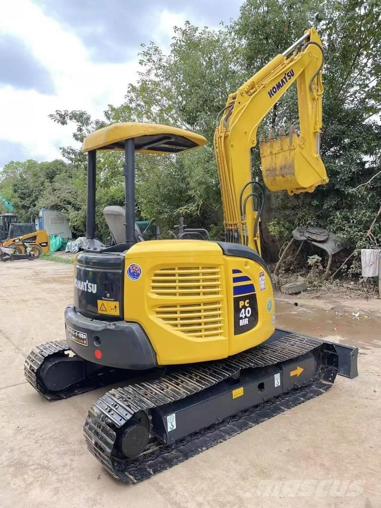 Komatsu PC 40 MR Minikoparki