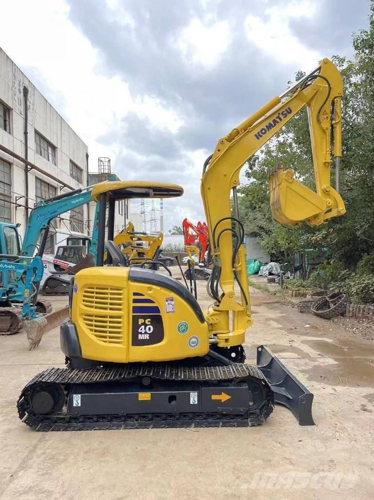 Komatsu PC 40 MR Minikoparki