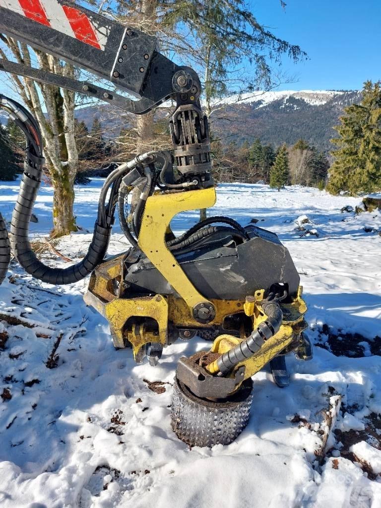 John Deere 1270 D Harwestery