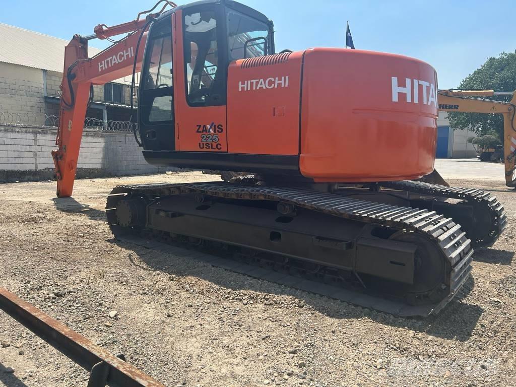 Hitachi ZX 225 Koparki gąsienicowe