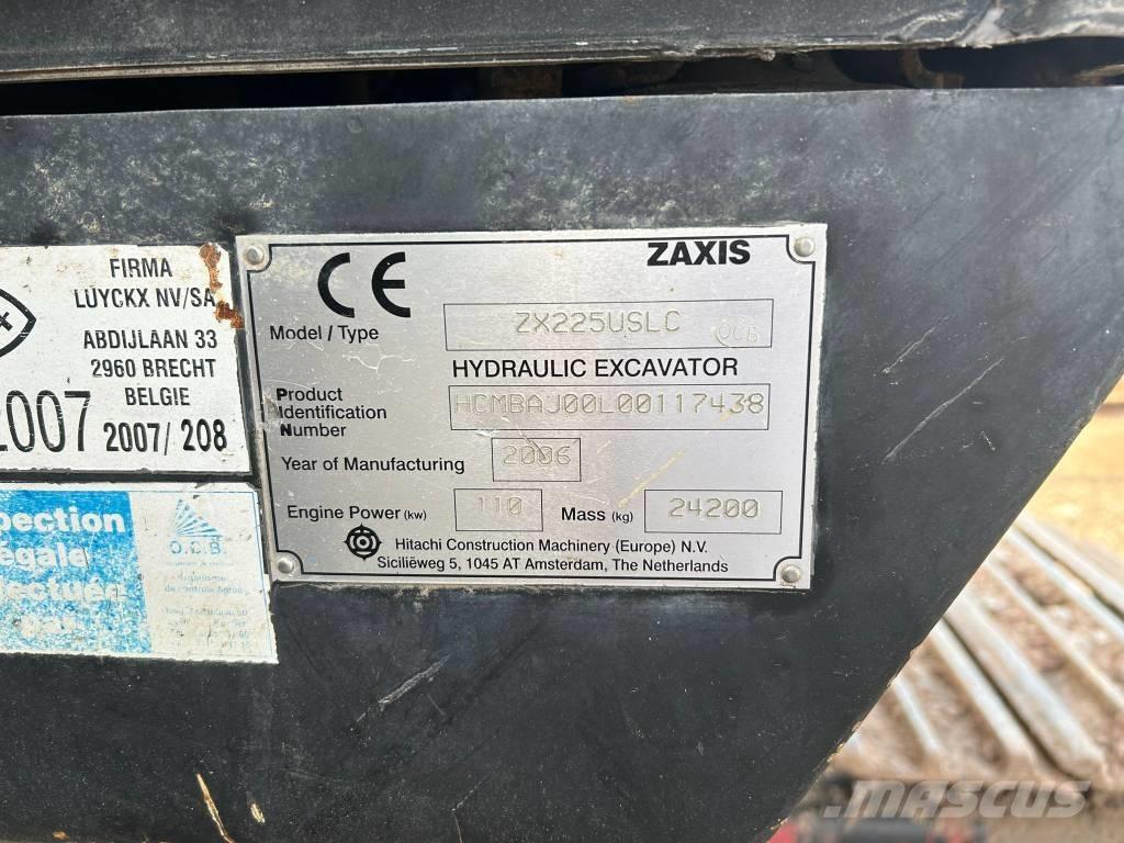 Hitachi ZX 225 Koparki gąsienicowe