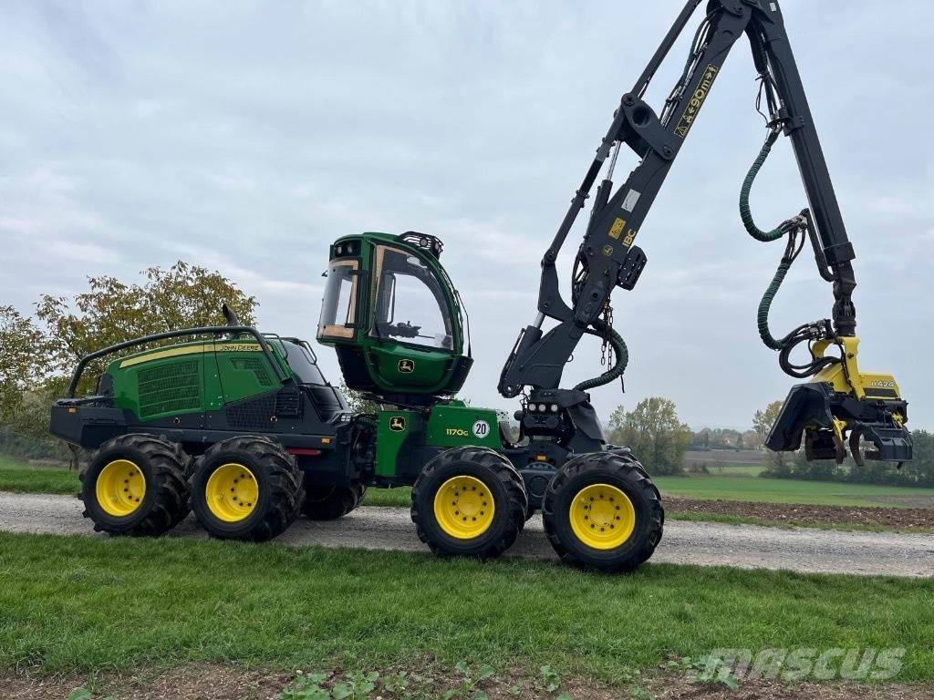 John Deere 1170G Harwestery