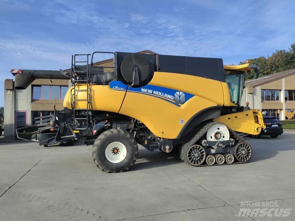 New Holland CR 9090 Kombajny zbożowe
