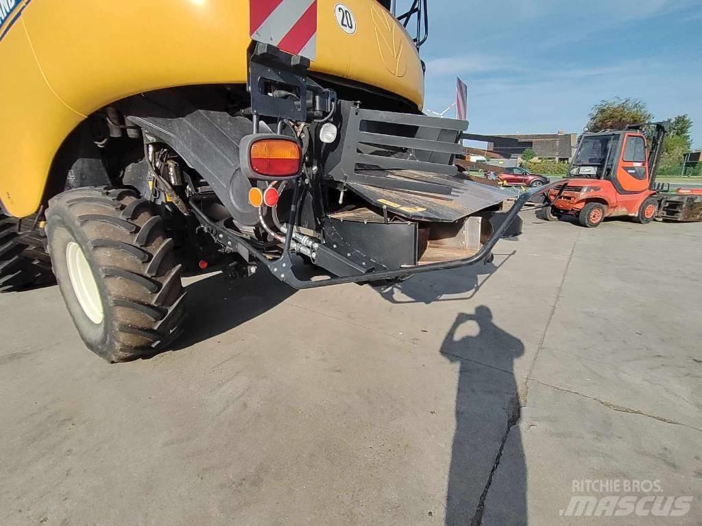 New Holland CR 9090 Kombajny zbożowe