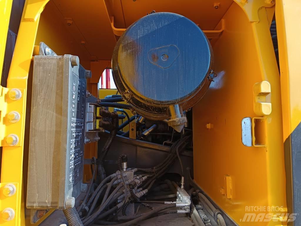 Volvo EC 250 Koparki gąsienicowe