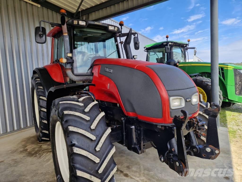 Valtra T 180 Ciągniki rolnicze