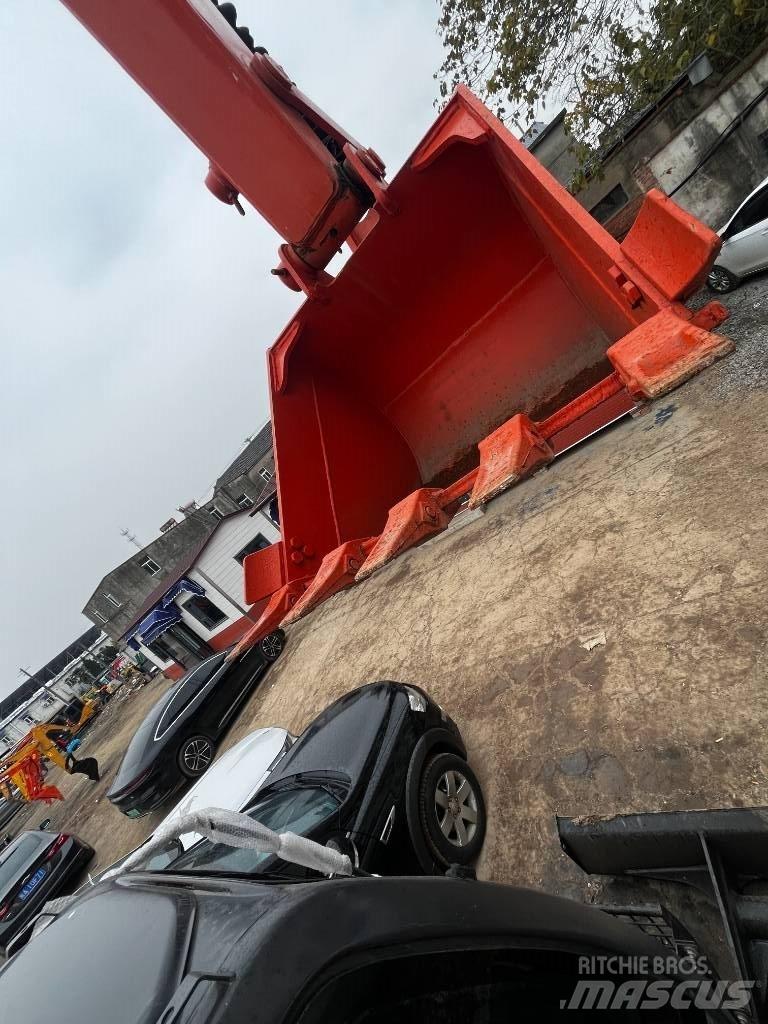 Hitachi ZX 70 Midikoparki  7t - 12t