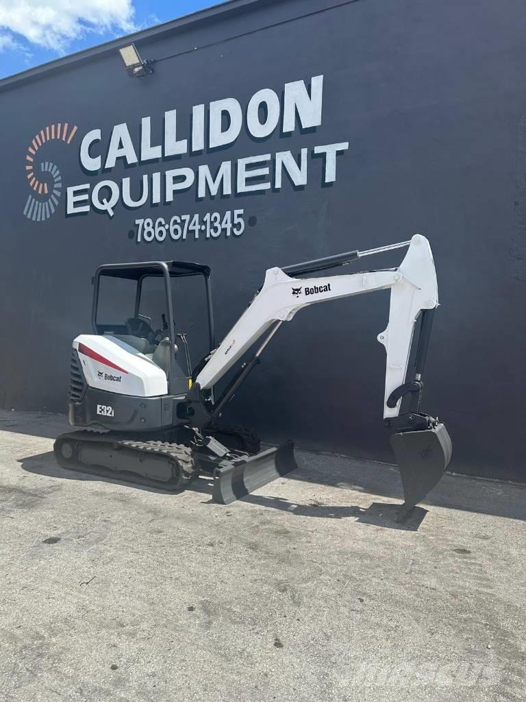 Bobcat E 32i Minikoparki