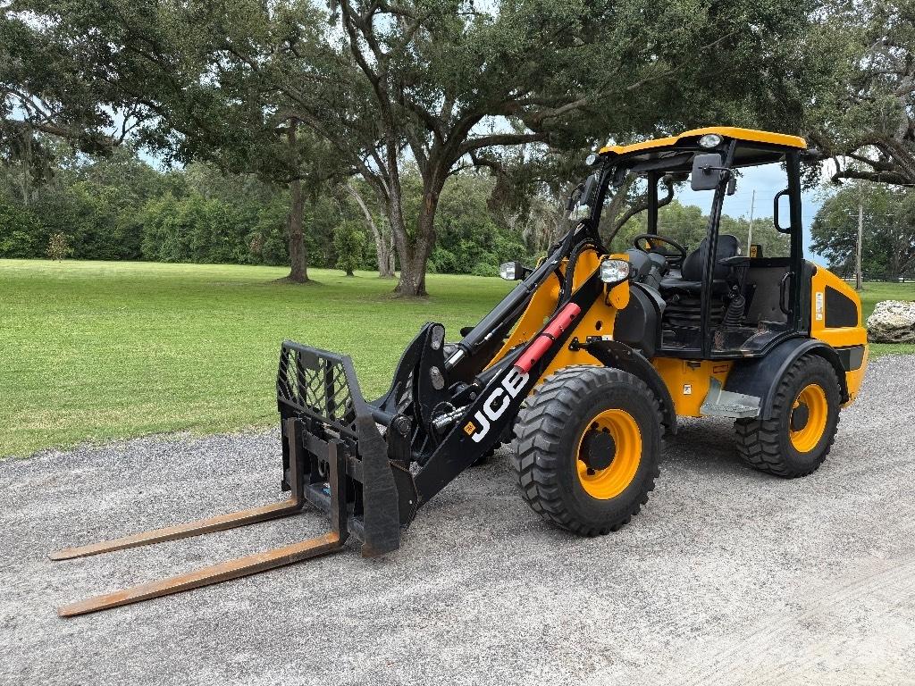 JCB 407 Ładowarki kołowe