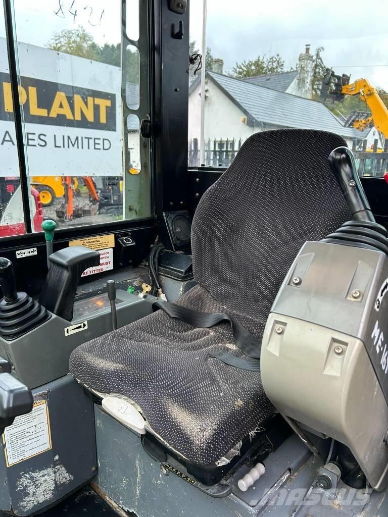 Takeuchi TB 23 R Minikoparki