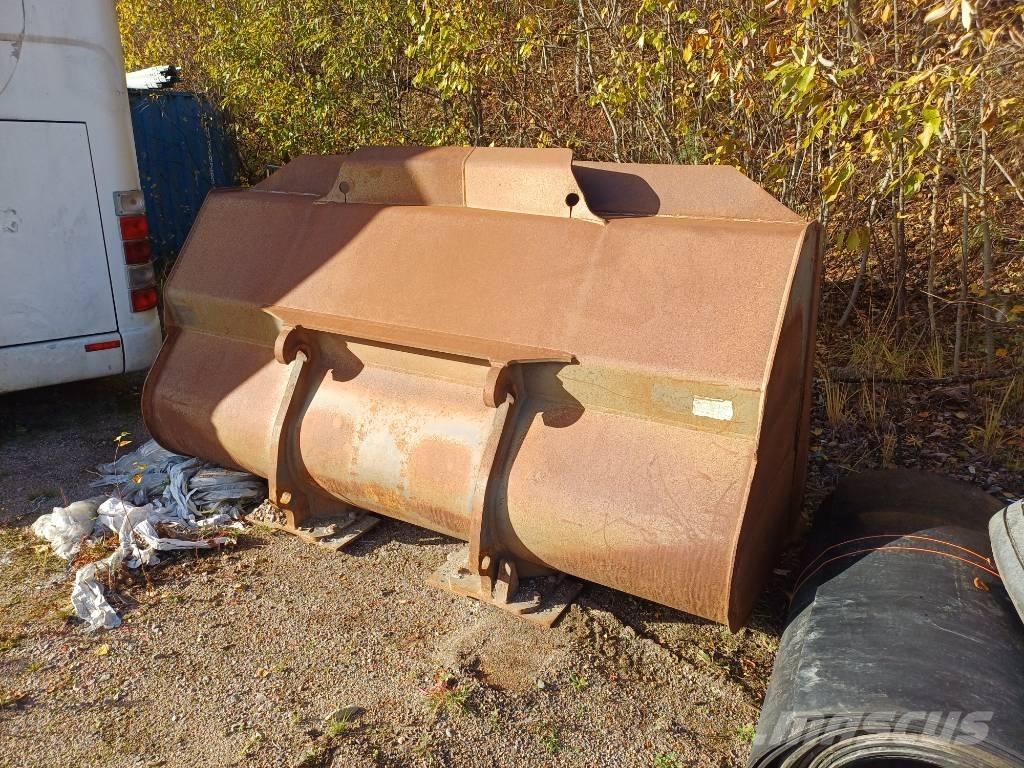 Volvo 120 Kauha Łyżki do ładowarek