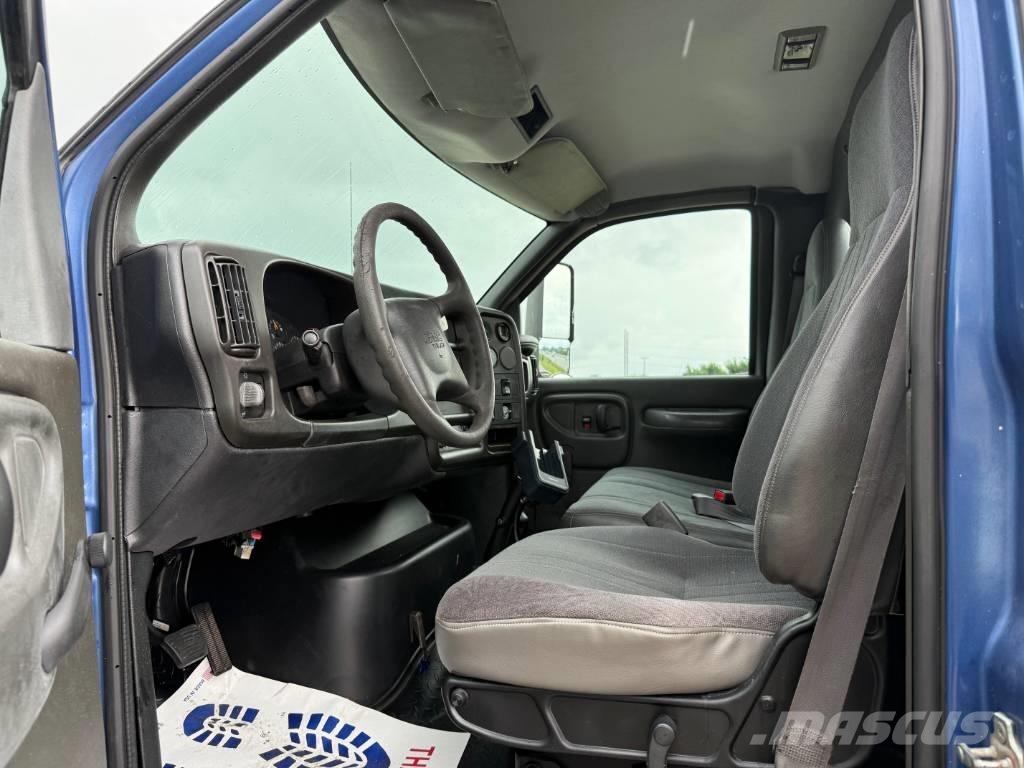 GMC C7500 Cysterna