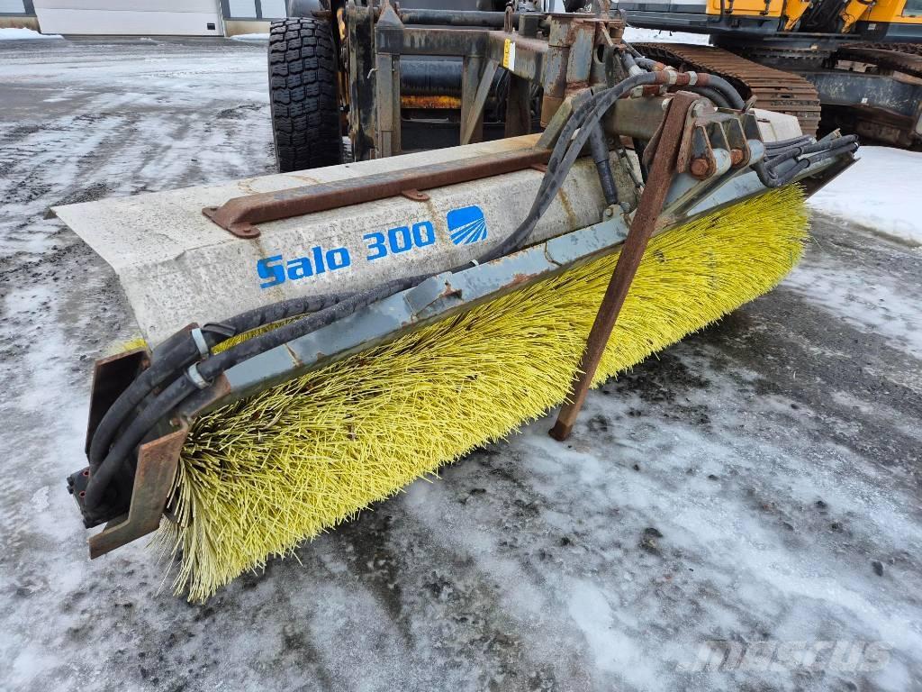 Salo 300 Avoharja Szczotki