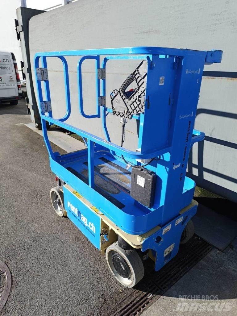 JLG 1230 ES Podnośniki masztowe