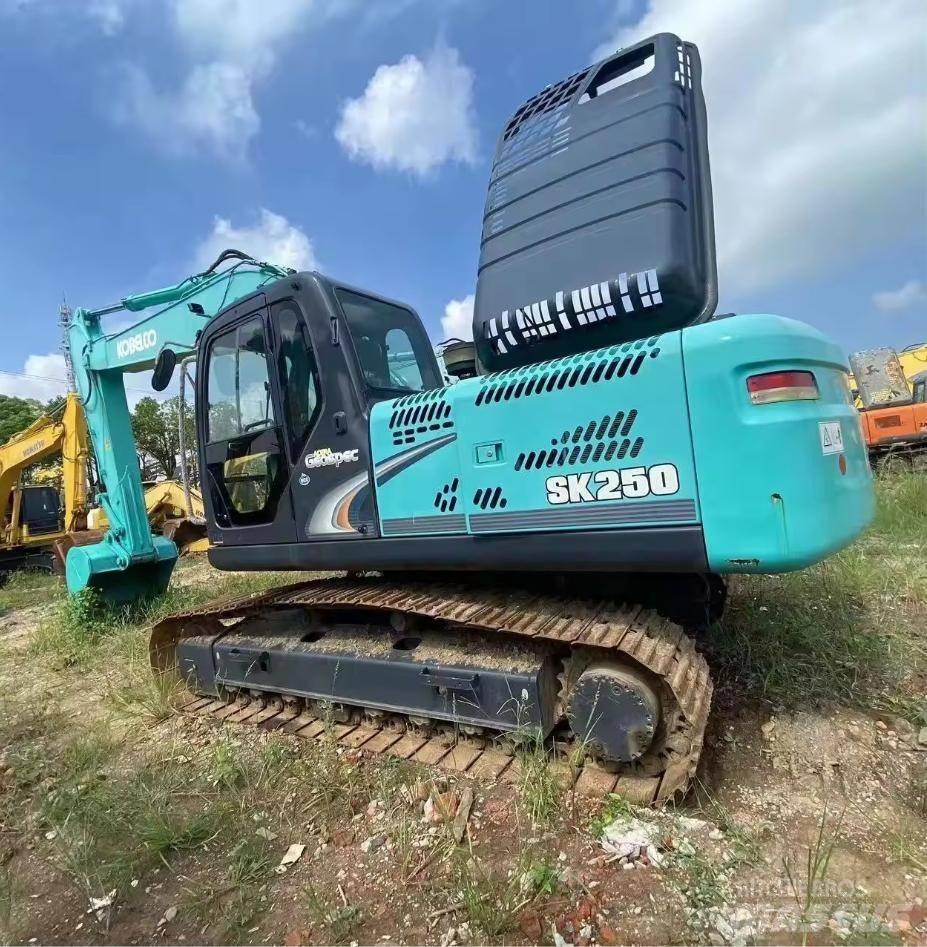 Kobelco SK 250 Koparki gąsienicowe