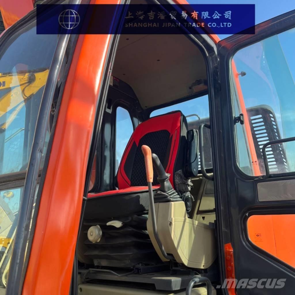 Doosan DX 300 Koparki gąsienicowe