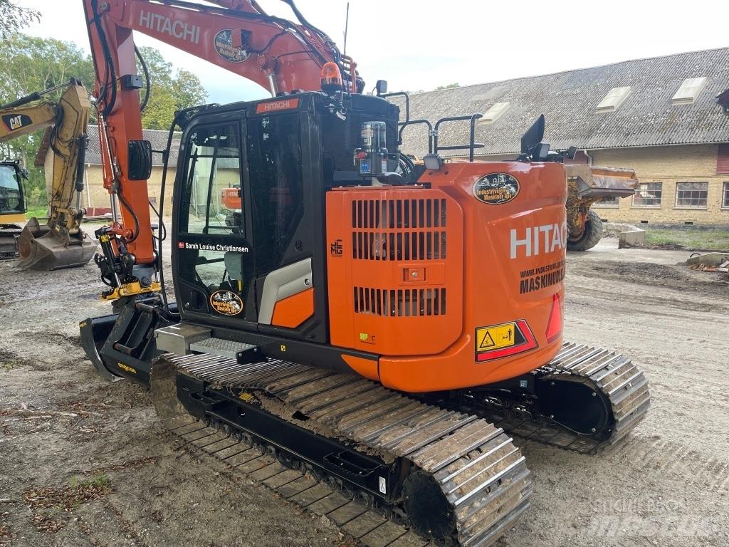 Hitachi ZX 135 US-7 Koparki gąsienicowe