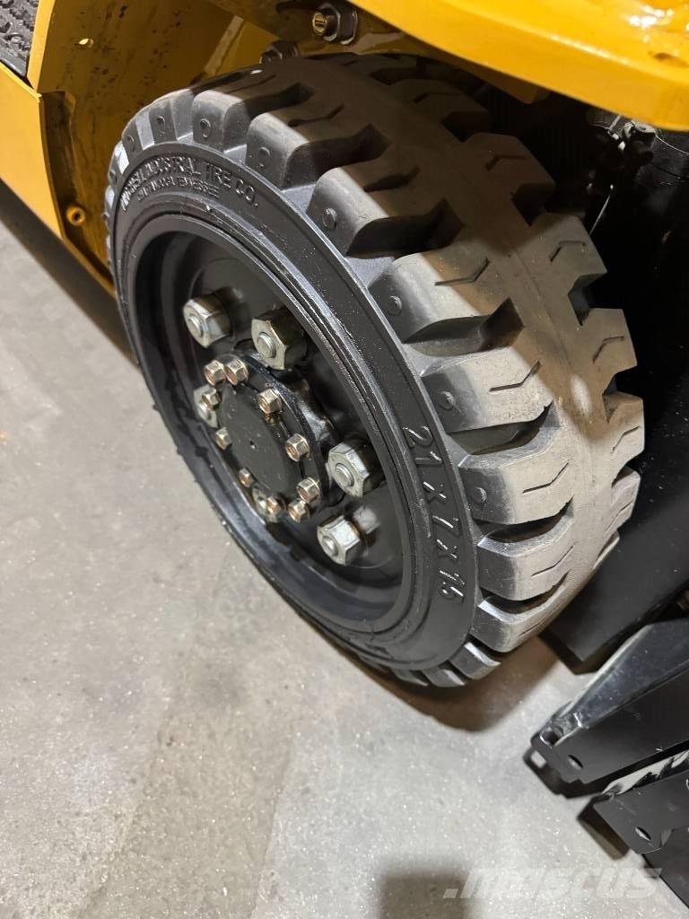 CAT 2C 5000 Wózki widłowe inne