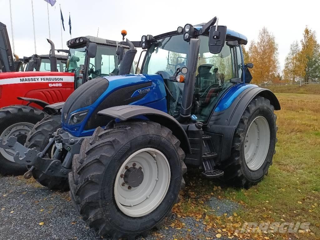 Valtra N174 E versu Ciągniki rolnicze