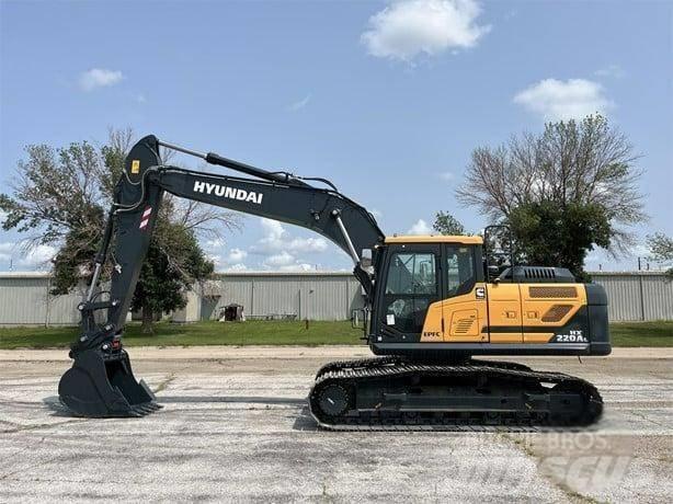 Hyundai HX 220 Koparki gąsienicowe