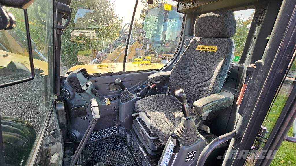 New Holland E60C Minikoparki