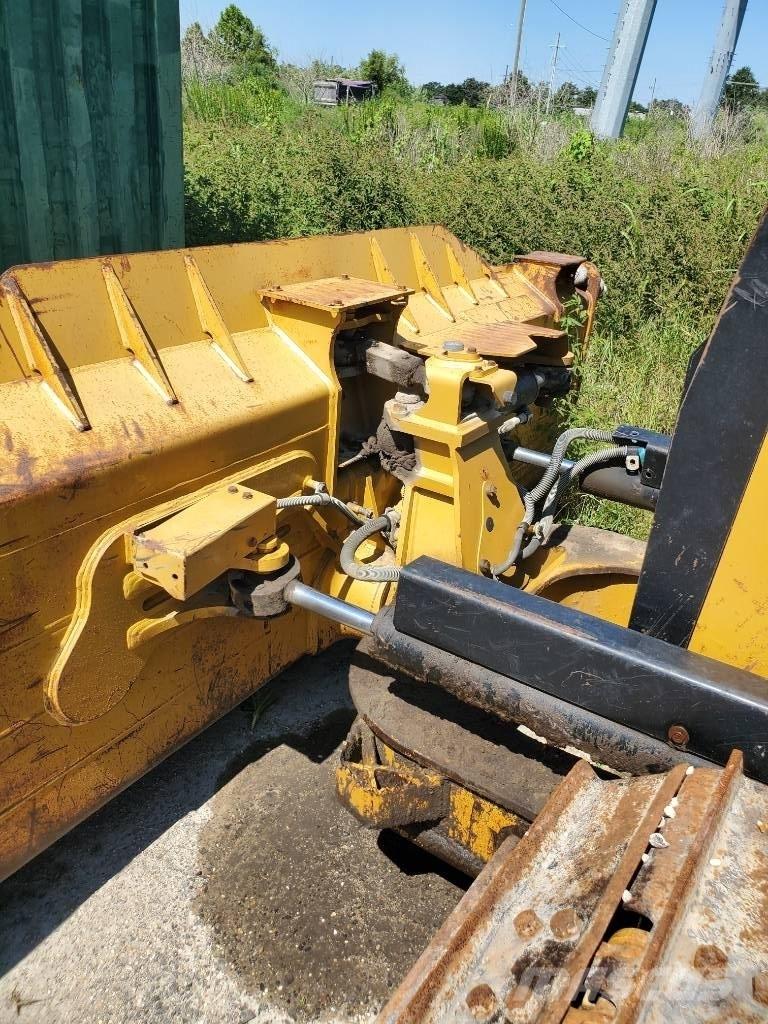 CAT D 6 K 2 LGP Spycharki gąsienicowe