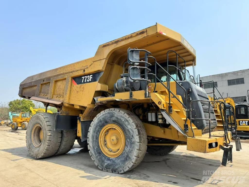 CAT 773 F Wozidła sztywnoramowe
