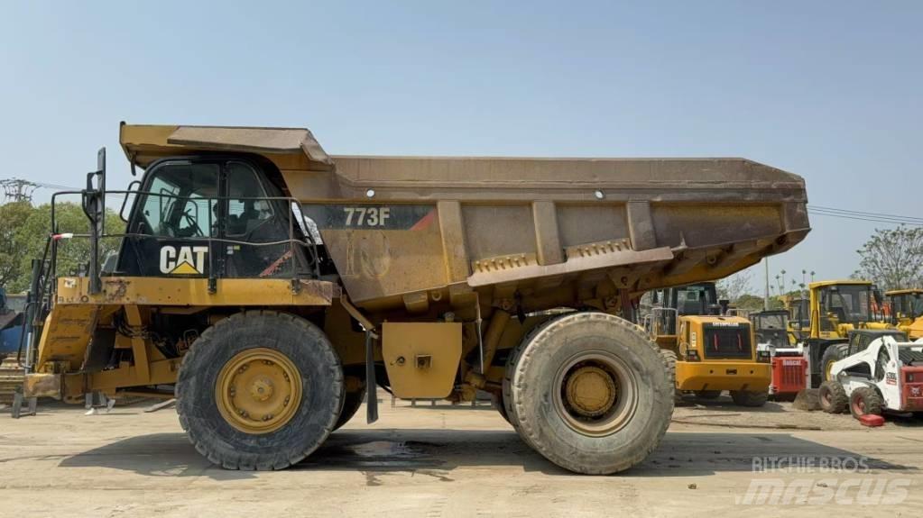 CAT 773 F Wozidła sztywnoramowe