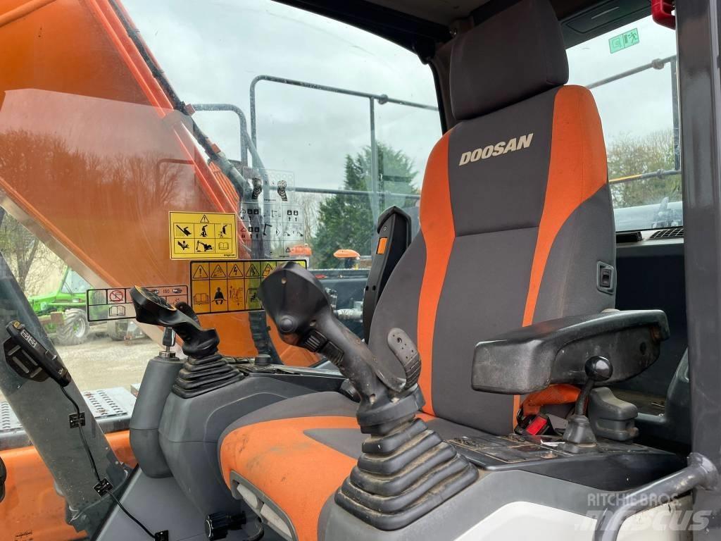 Doosan DX140LC-5 Koparki gąsienicowe