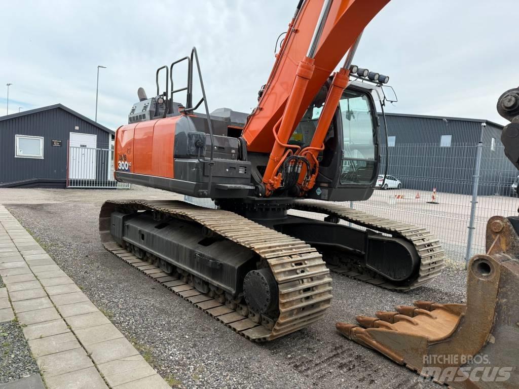 Hitachi ZX 300 LC-6 Koparki gąsienicowe