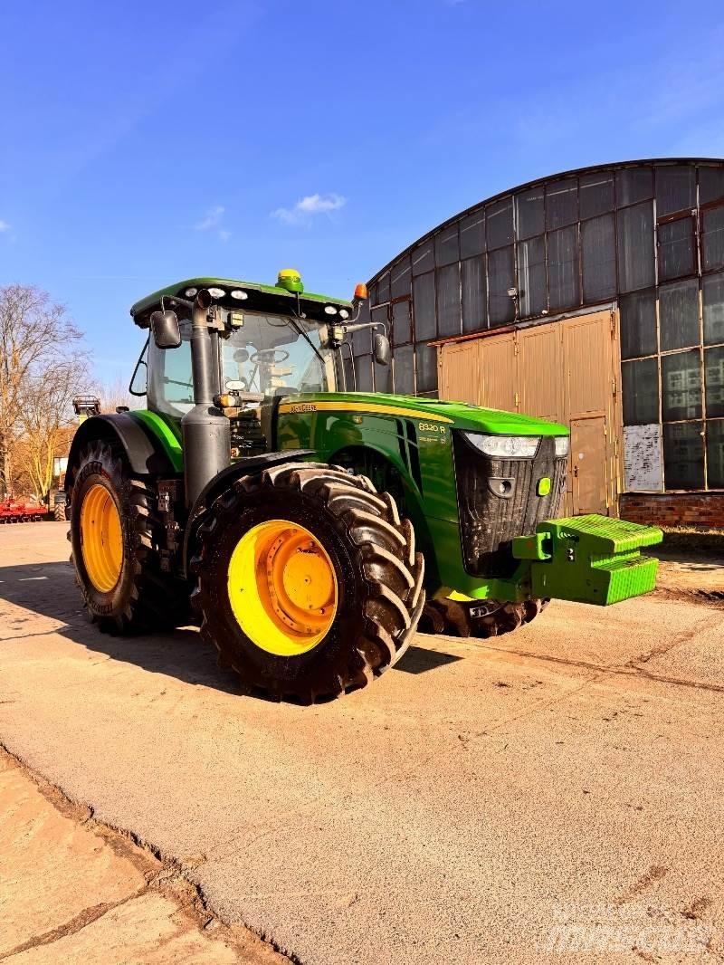 John Deere 8320 R Ciągniki rolnicze
