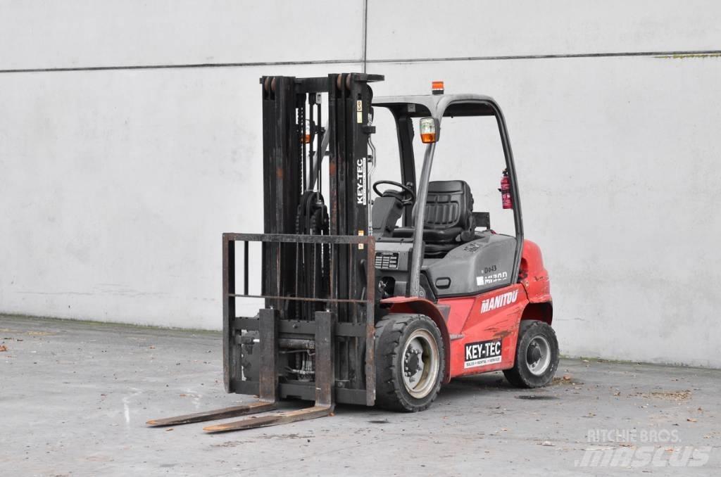 Manitou MI 30 D Wózki Diesla