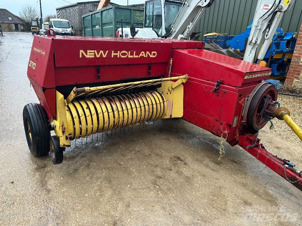 New Holland 370 Prasy kostkujące