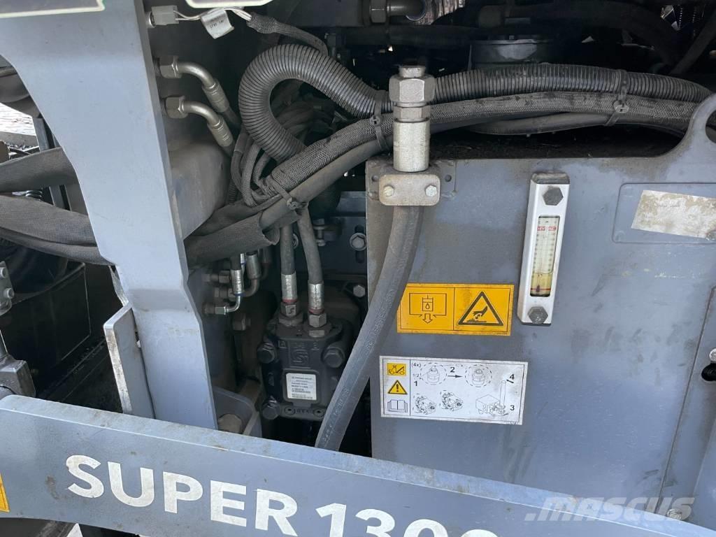 Vögele SUPER 1300-3I Rozściełacze do asfaltu