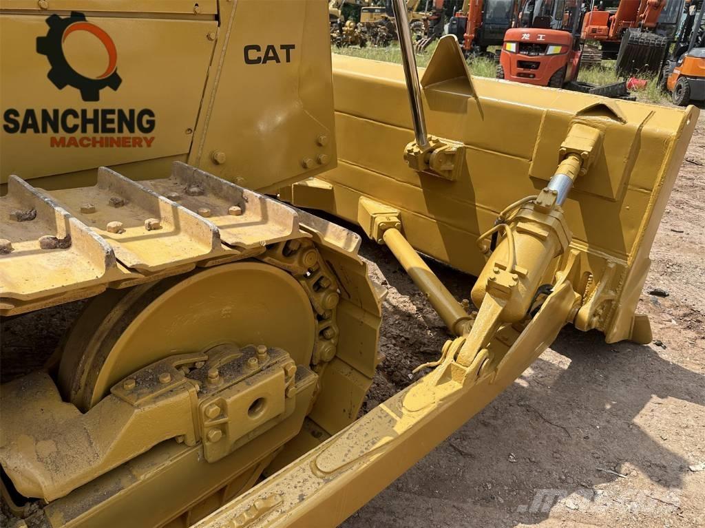 CAT D6G Spycharki gąsienicowe