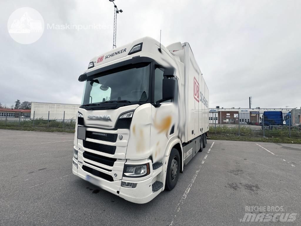 Scania R 580 Samochody ciężarowe ze skrzynią zamkniętą