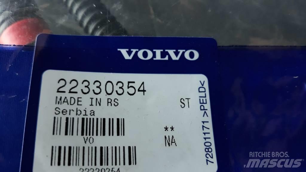 Volvo HOSE 22330354 Transport - Inne