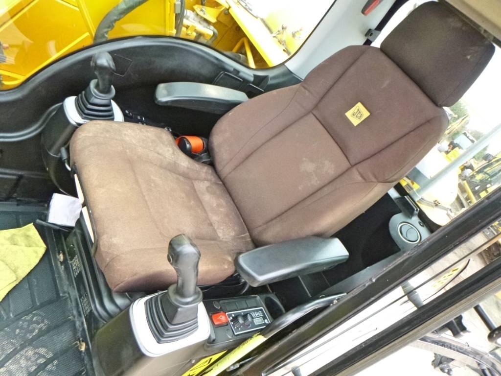 JCB JS 130 LC Koparki gąsienicowe