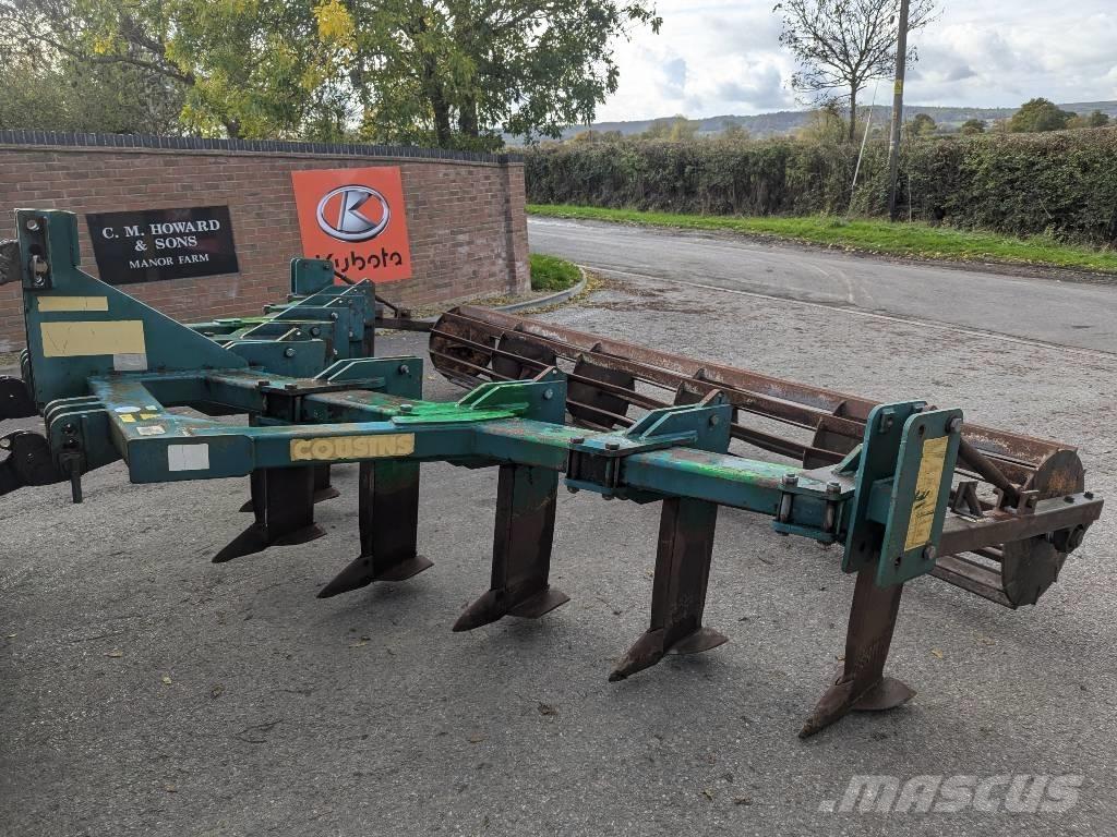 Cousins VFORM Kultywatory