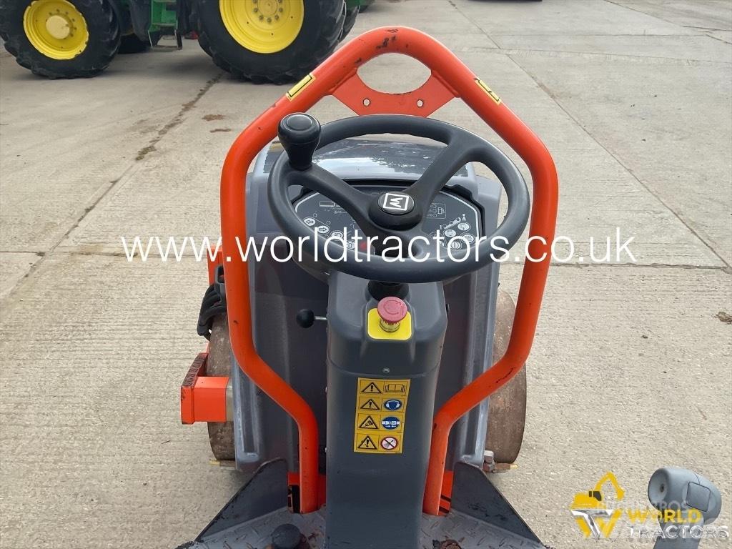 Hamm HD 10 C Walce dwubębnowe
