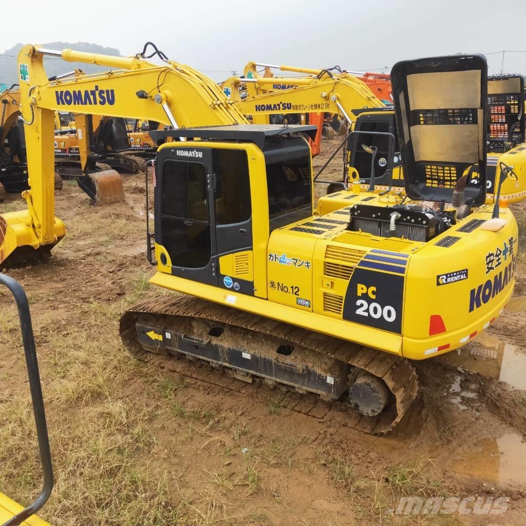 Komatsu PC200-8 Koparki gąsienicowe