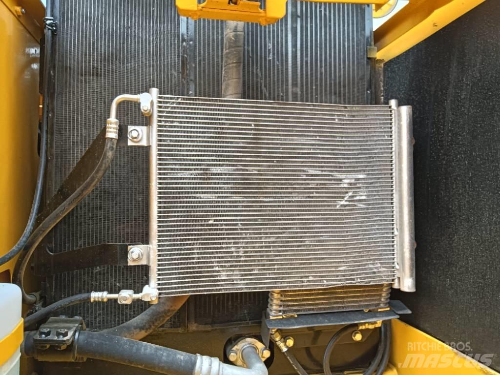 Komatsu PC 240 Koparki gąsienicowe