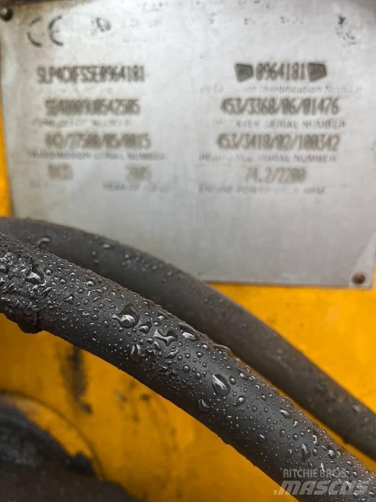 JCB 4 X Ładowarki kołowe