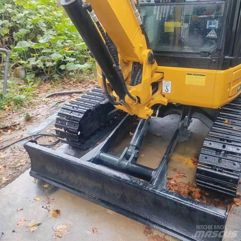 CAT 303.5 E CR Minikoparki
