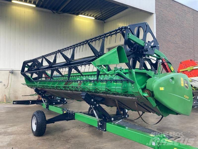 John Deere T 550 i Kombajny zbożowe